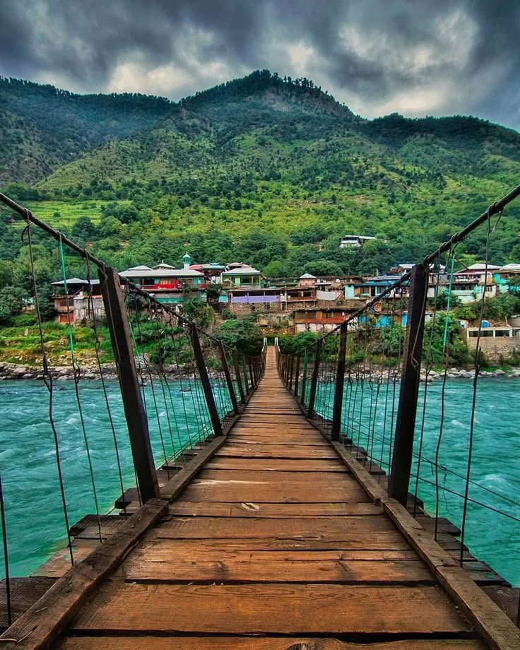 Kashmir & Neelum Valley